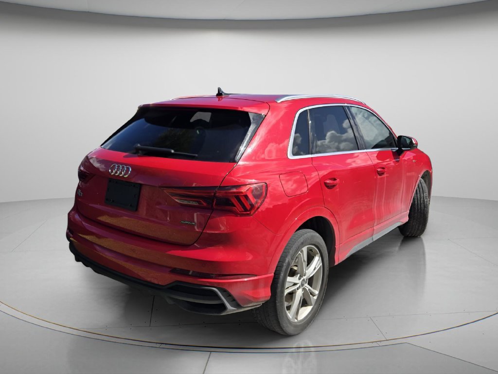 Used 2023 Audi Q3 2.0T Premium w/ 19" Wheel Package AWD/4WD image 5
