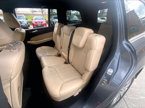 Used 2017 Mercedes-Benz GLS 450 4MATIC image 20