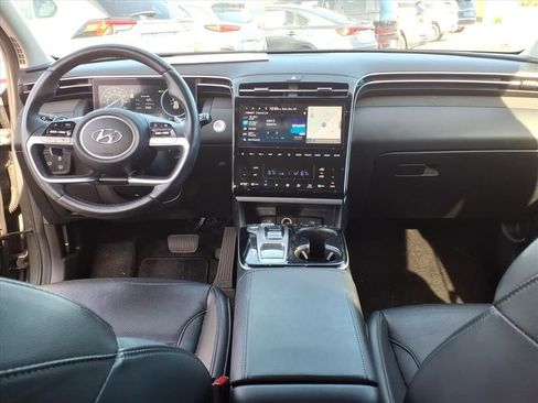 Certified 2022 Hyundai Tucson Limited image 7