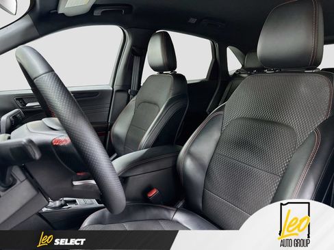 Used 2023 Ford Escape ST-Line w/ Tech Pack #1 AWD/4WD image 24