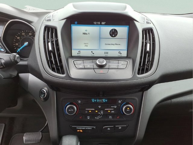 Used 2019 Ford Escape SE FWD image 18