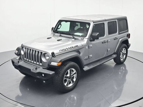 Used 2019 Jeep Wrangler Unlimited Sport w/ Technology Group AWD/4WD image 28