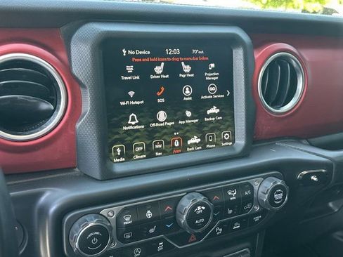 Used 2021 Jeep Gladiator Rubicon AWD/4WD image 34