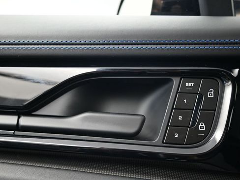 Certified 2026 Porsche Panamera Turbo S AWD/4WD image 18