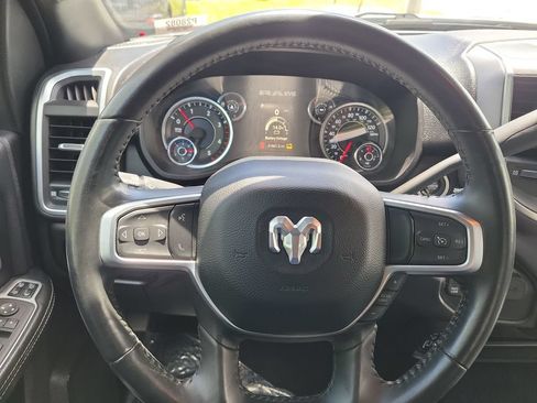 Used 2024 RAM 3500 Big Horn AWD/4WD image 9