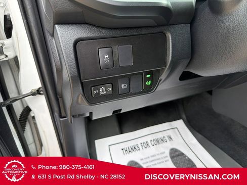 Used 2022 Toyota Tacoma SR AWD/4WD image 14