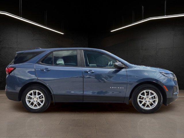 Used 2024 Chevrolet Equinox LS FWD image 8