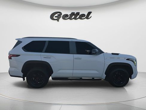 Used 2024 Toyota Sequoia TRD Pro AWD/4WD image 4