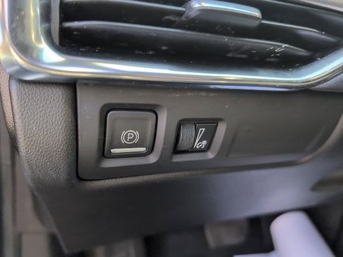 Used 2023 Cadillac XT4 Premium Luxury image 25