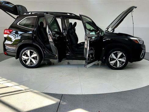 Used 2020 Subaru Forester Touring image 16