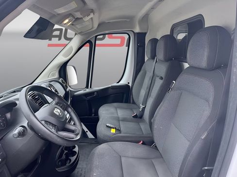 Used 2025 RAM ProMaster 3500 w/ Convenience Group FWD image 20
