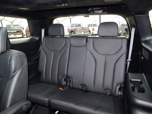 Used 2025 Hyundai Palisade Calligraphy FWD image 25