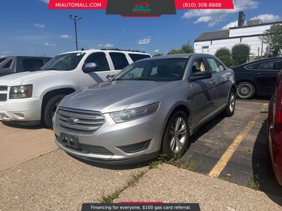 Used 2015 Ford Taurus SE