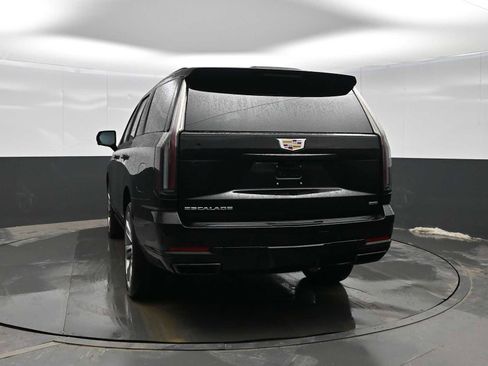 Used 2025 Cadillac Escalade Sport w/ Touring Package image 6