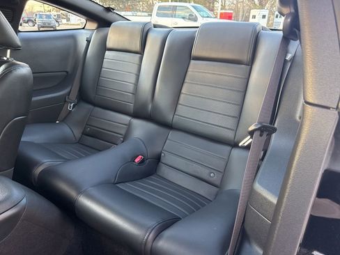 Used 2007 Ford Mustang GT Premium image 9