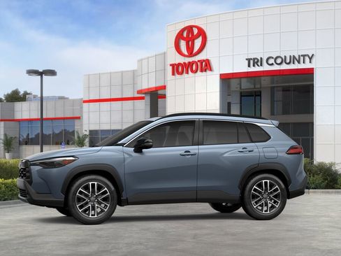 New 2026 Toyota Corolla Cross XLE image 3