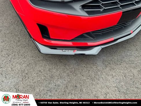 Used 2021 Chevrolet Camaro LT w/ Technology Package RWD image 3