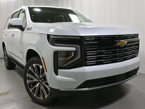 New 2026 Chevrolet Tahoe High Country image 2