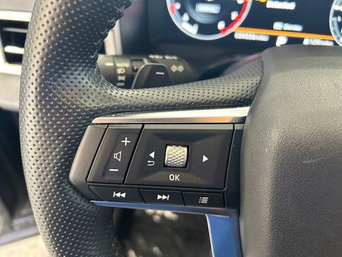 Used 2024 Mitsubishi Outlander SEL FWD image 45