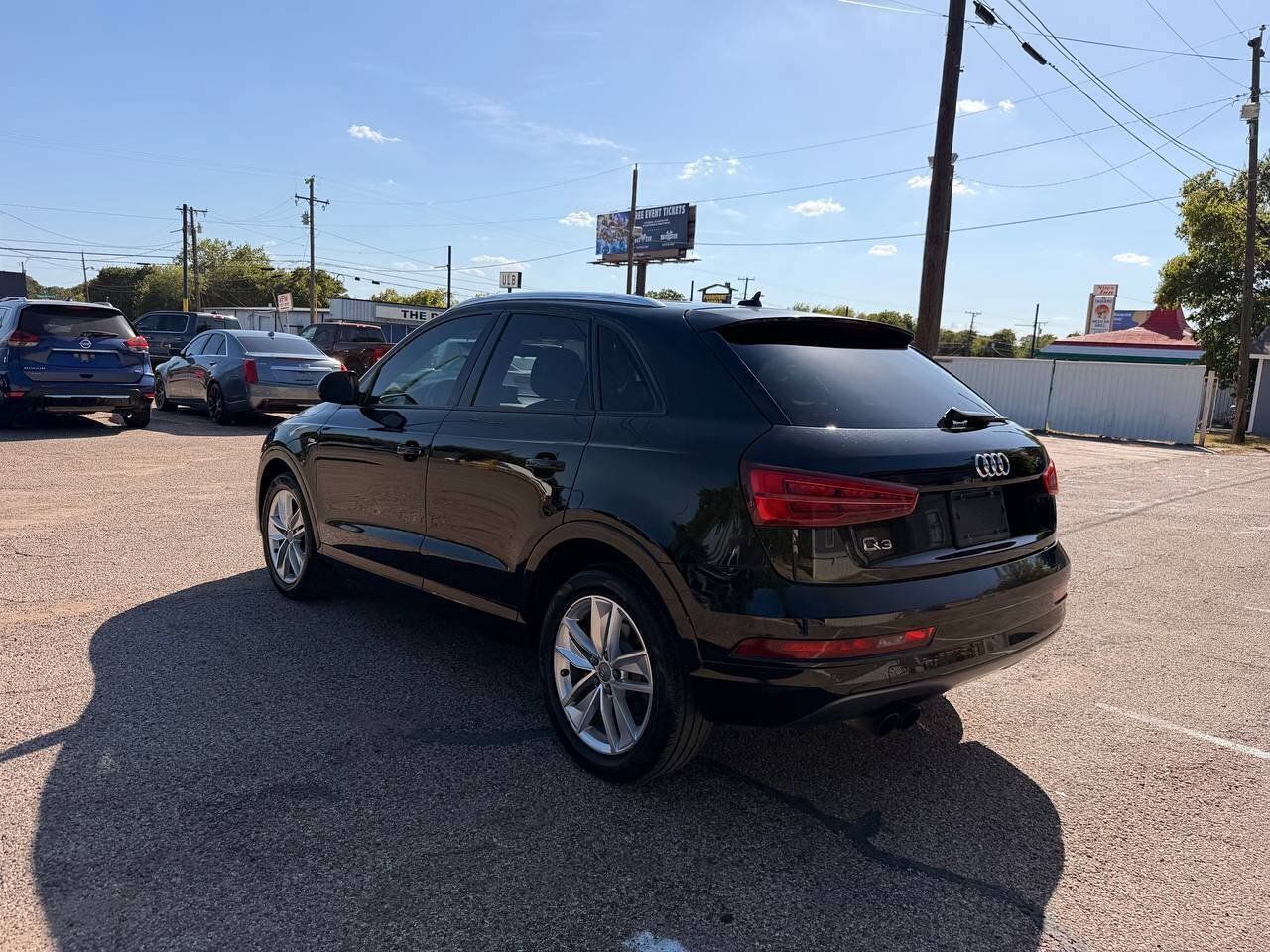 Used 2018 Audi Q3 2.0T Premium w/ Convenience Package FWD image 8