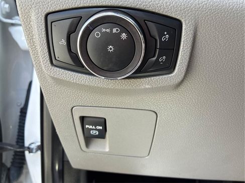Used 2019 Ford F150 XL w/ Equipment Group 101A Mid RWD image 22