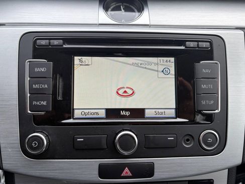 Used 2014 Volkswagen CC Sport image 15