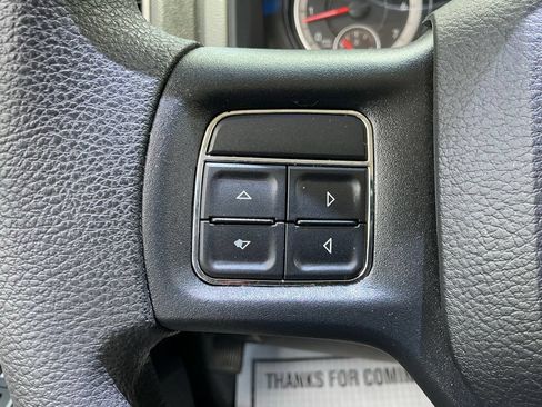 Used 2018 RAM 1500 Express RWD image 23