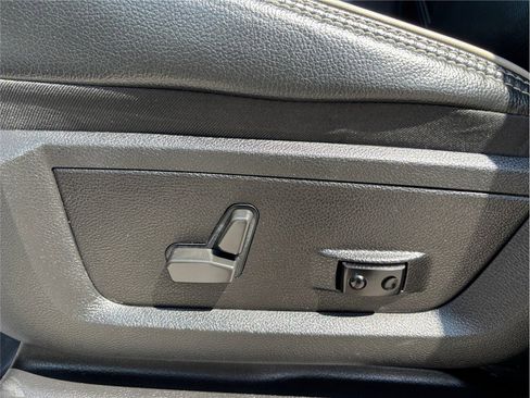 Used 2022 RAM 2500 Laramie w/ Safety Group B image 22