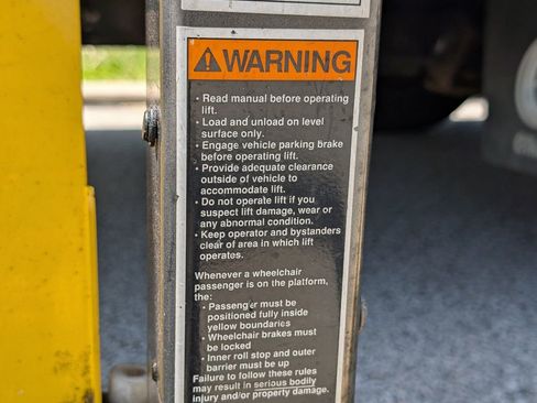 Used 2007 Ford E-450 and Econoline 450 RWD image 33
