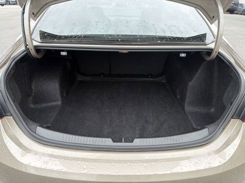 Used 2022 Chevrolet Malibu LS FWD image 18