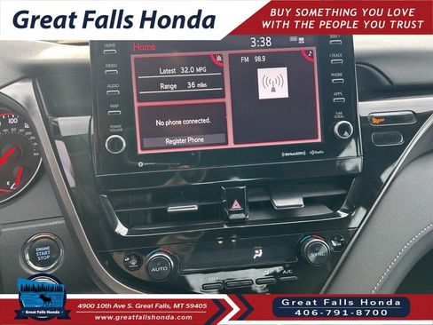 Used 2024 Toyota Camry XSE image 16