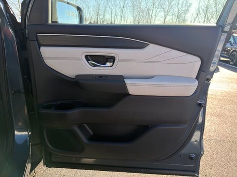 Used 2026 Honda Pilot Touring image 27