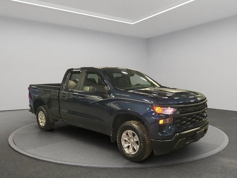Used 2023 Chevrolet Silverado 1500 W/T w/ WT Value Package AWD/4WD image 8
