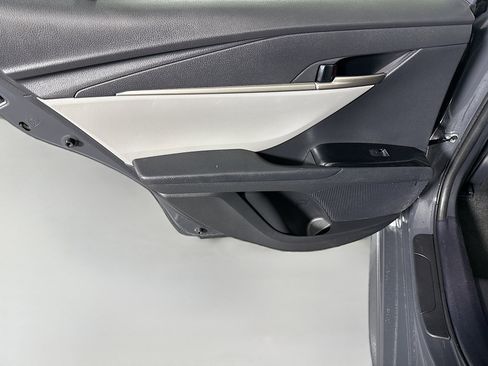 Used 2025 Toyota Camry SE image 26