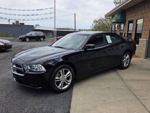 Used 2012 Dodge Charger SXT Plus AWD/4WD image 1