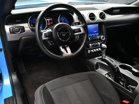 Used 2022 Ford Mustang GT w/ Equipment Group 301A RWD image 11