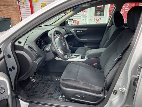 Used 2015 Nissan Altima 2.5 S w/ Power Driver Seat Package FWD image 11