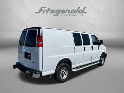 Used 2025 GMC Savana 2500 w/ Driver Convenience Package RWD image 7