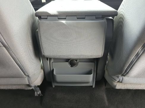 Used 2013 Ford F150 XLT AWD/4WD image 22