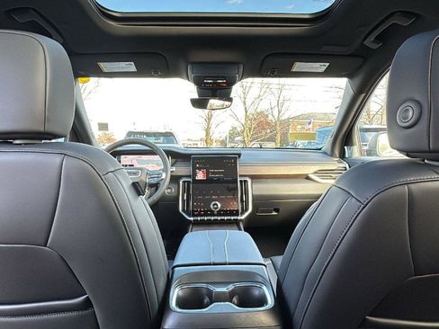 New 2026 GMC Acadia Denali image 25