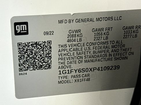 Used 2023 Chevrolet Bolt EUV LT w/ Convenience Package image 30