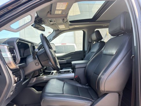 Used 2023 Ford F250 Lariat w/ Lariat Ultimate Package AWD/4WD image 9