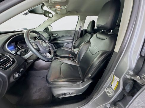 Used 2020 Jeep Compass Limited image 13