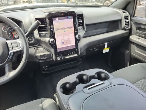 New 2026 RAM 2500 Tradesman AWD/4WD image 24