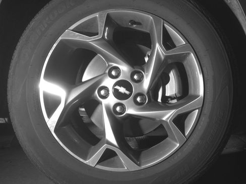 Used 2025 Chevrolet Trax LT w/ LT Convenience Package FWD image 13