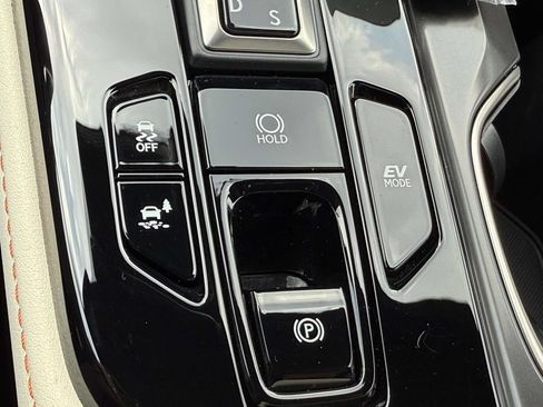 Used 2024 Lexus NX 350h AWD image 25