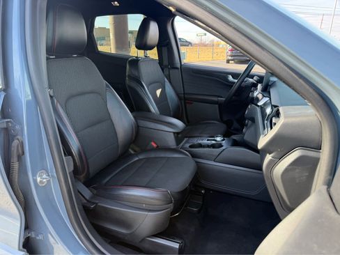 Used 2023 Ford Escape ST-Line image 20