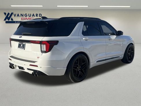 Used 2025 Ford Explorer ST w/ Sun And Sound Package image 6