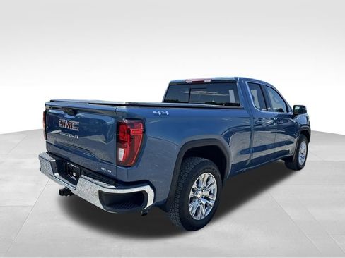 Used 2024 GMC Sierra 1500 SLE w/ Preferred Package AWD/4WD image 16