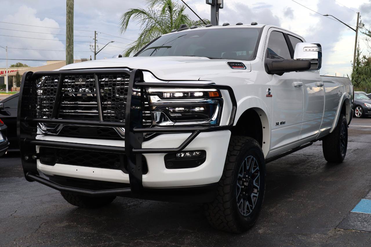Used 2025 RAM 3500 Longhorn AWD/4WD image 2